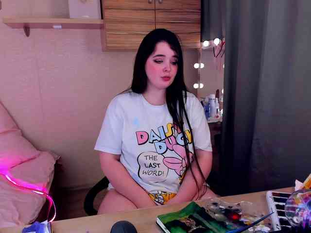 Alicenextdoor webcam