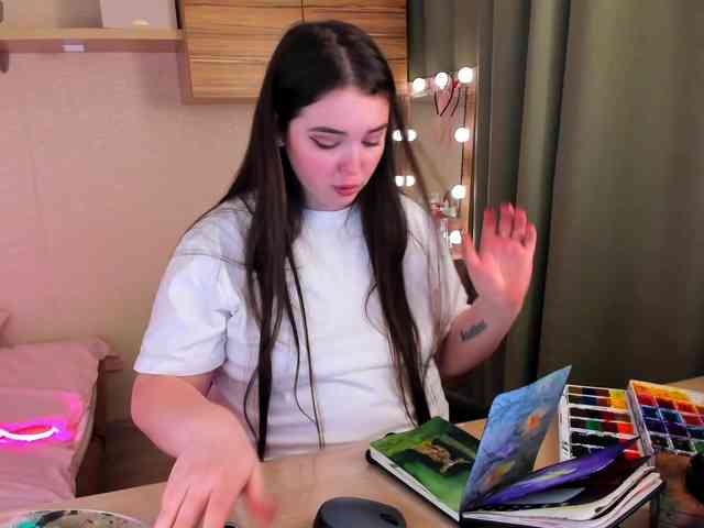 Alicenextdoor webcam