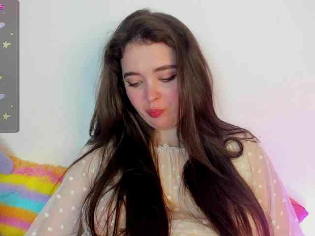 Alicenextdoor webcam