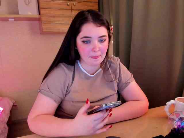 Alicenextdoor webcam