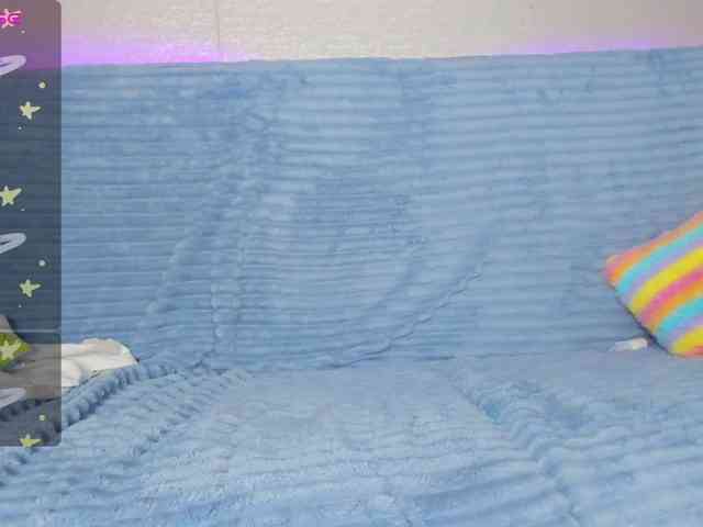 Alicenextdoor webcam