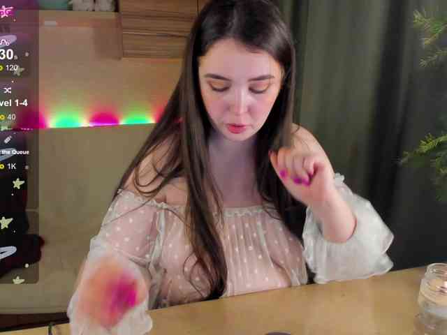 Alicenextdoor webcam