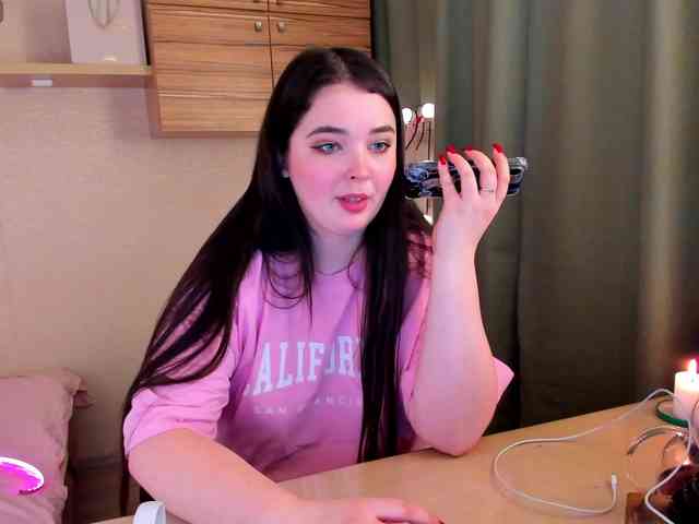 Alicenextdoor webcam