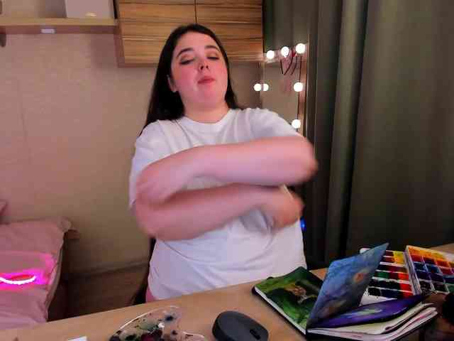 Alicenextdoor webcam