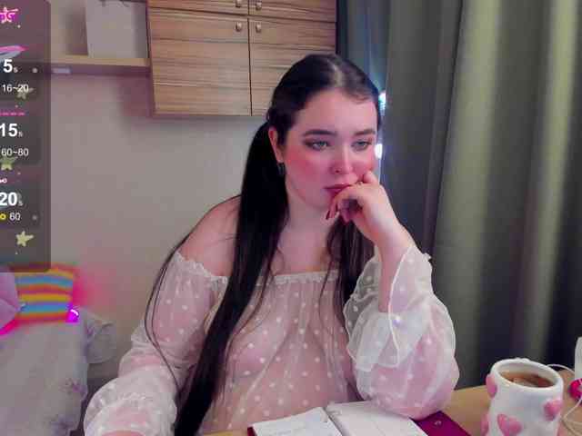 Alicenextdoor webcam