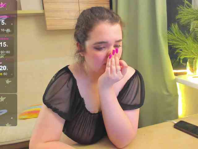 Alicenextdoor webcam