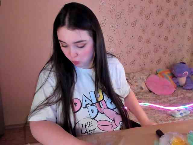 Alicenextdoor webcam