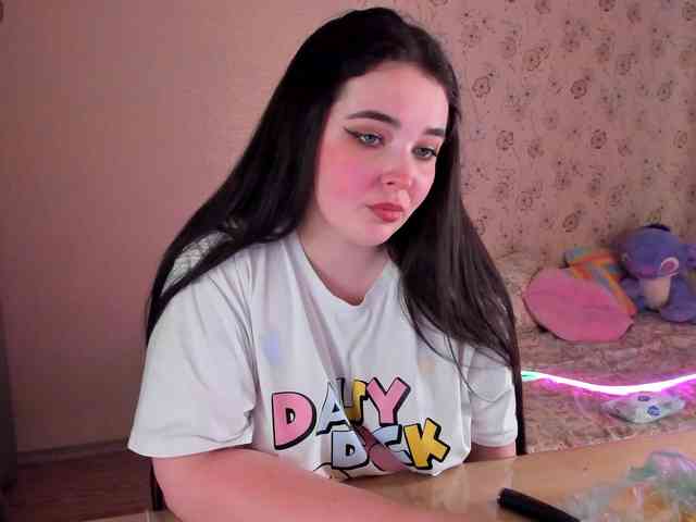 Alicenextdoor webcam