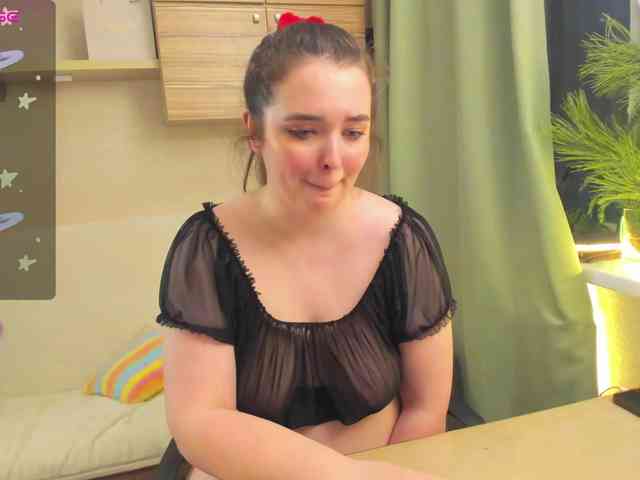 Alicenextdoor webcam