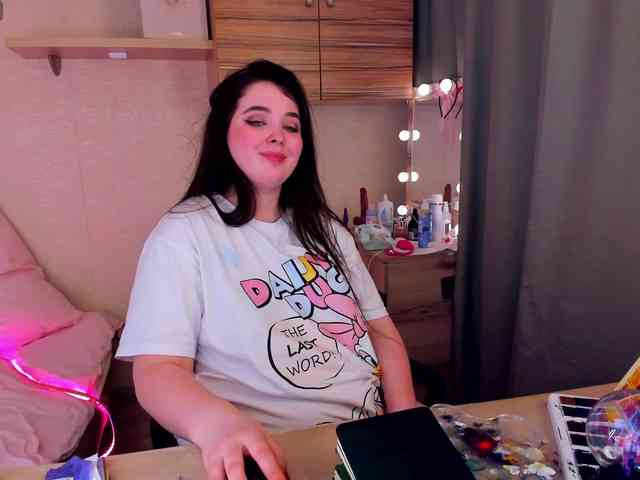 Alicenextdoor webcam