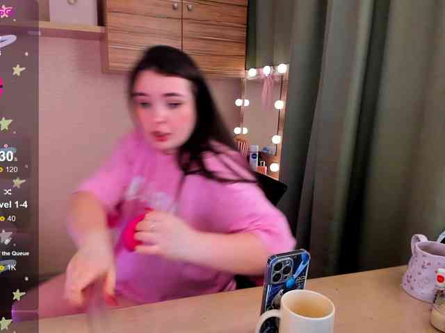 Alicenextdoor webcam