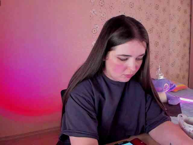 Alicenextdoor webcam