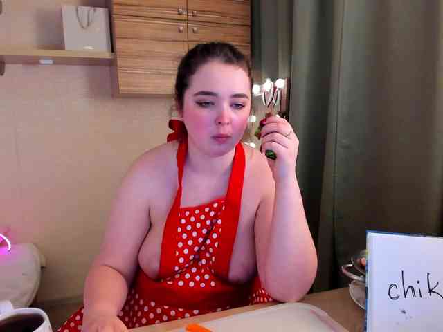 Alicenextdoor webcam