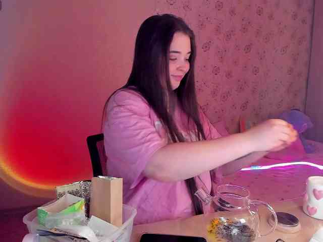 Alicenextdoor webcam