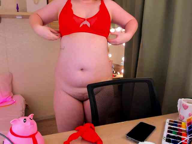 Alicenextdoor webcam