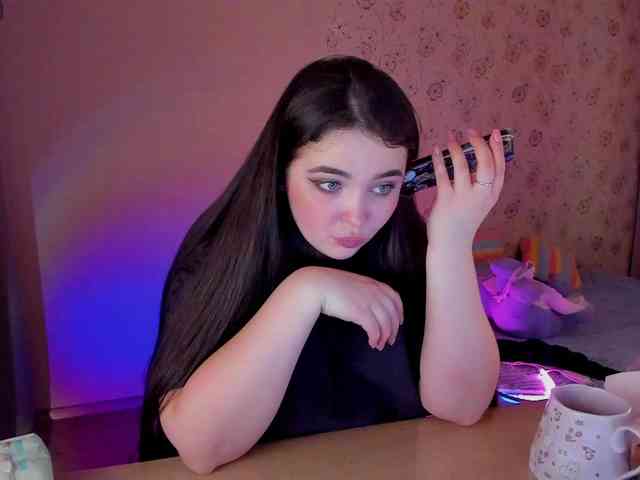 Alicenextdoor webcam