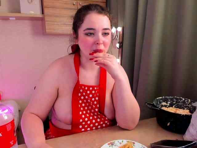 Alicenextdoor webcam