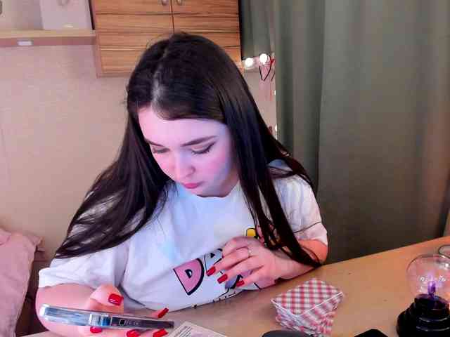 Alicenextdoor webcam