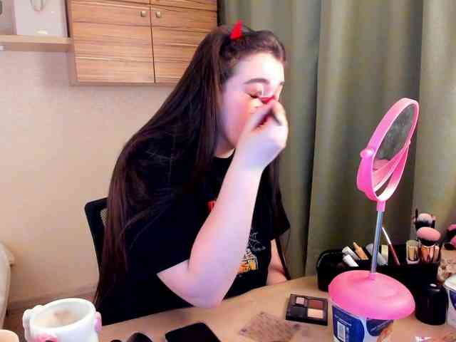 Alicenextdoor webcam