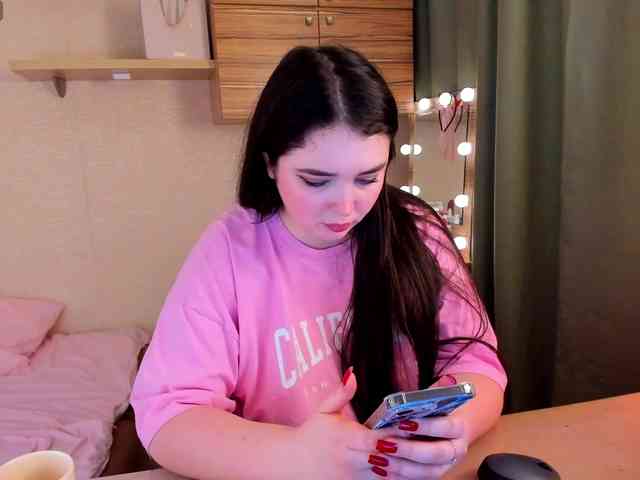 Alicenextdoor webcam