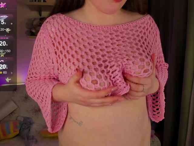 Alicenextdoor webcam