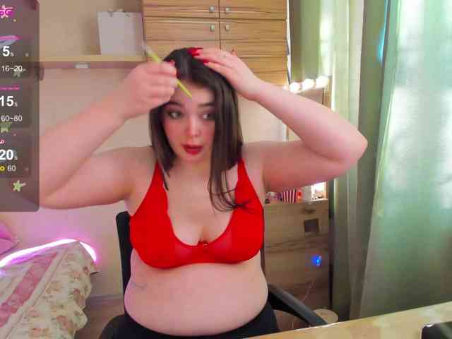 Alicenextdoor webcam