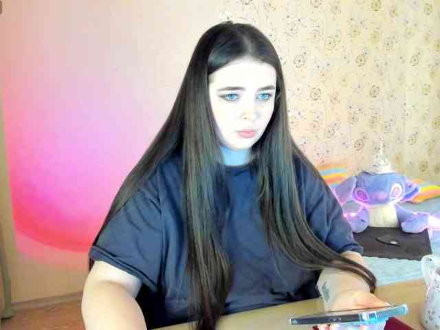 Alicenextdoor webcam