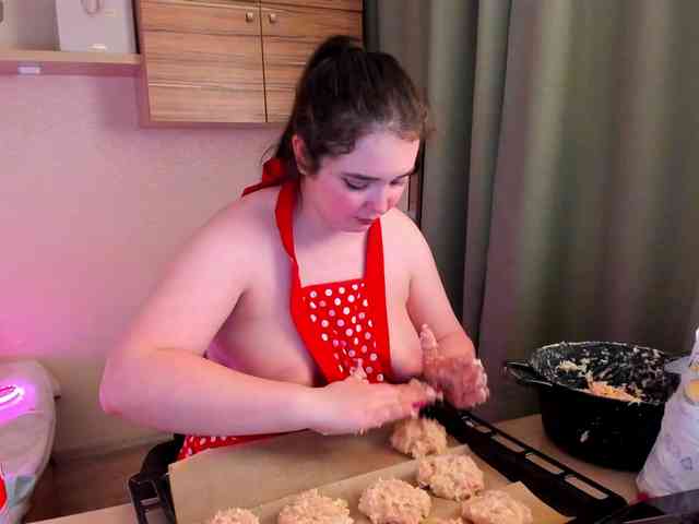 Alicenextdoor webcam