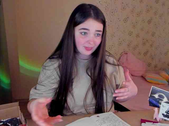 Alicenextdoor webcam