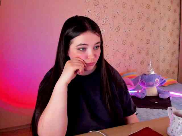 Alicenextdoor webcam