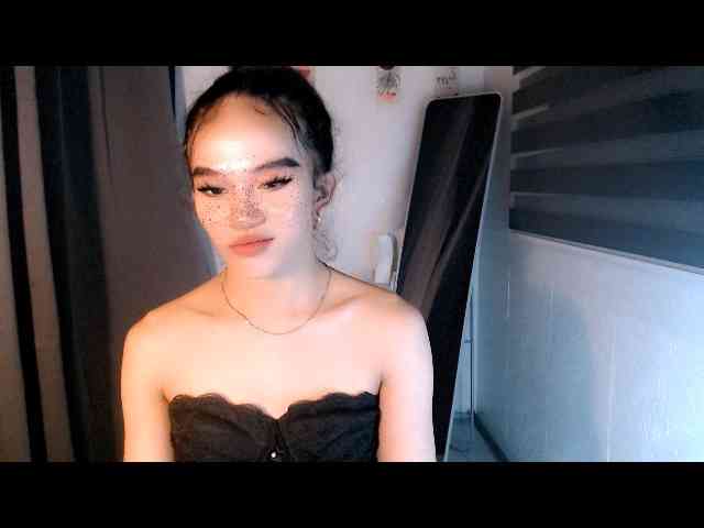 YoungAsianHotcoc... Live Webcam on BongaCams