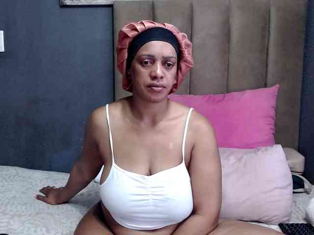 GoddessEmpressxxx1 webcam