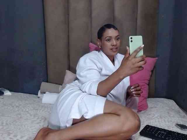 GoddessEmpressxxx1 webcam