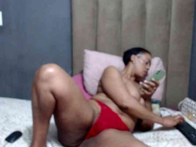 GoddessEmpressxxx1 webcam