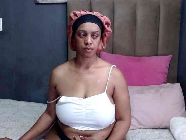 GoddessEmpressxxx1 webcam