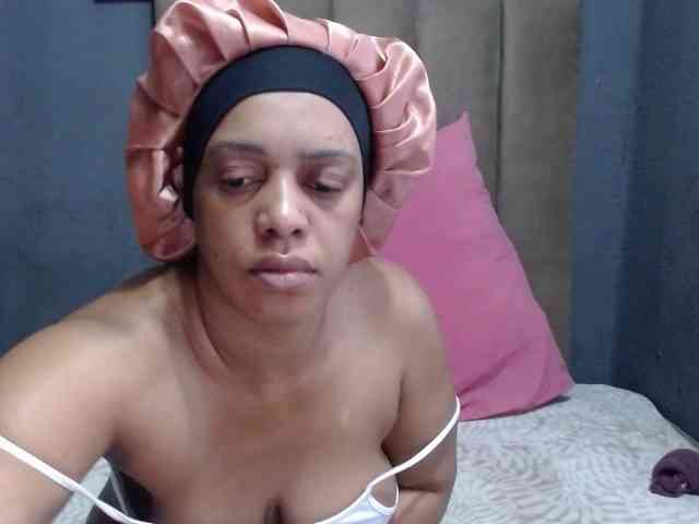 GoddessEmpressxxx1 webcam