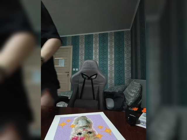 Velvet-and-Venom's BongaCams show and profile