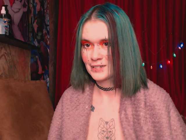 Velvet-and-Venom's BongaCams show and profile