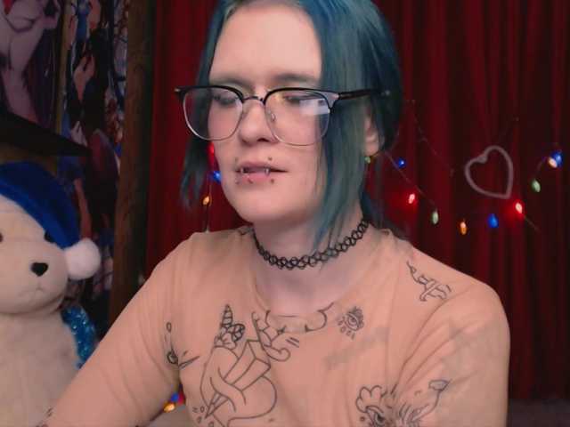 Velvet-and-Venom's BongaCams show and profile