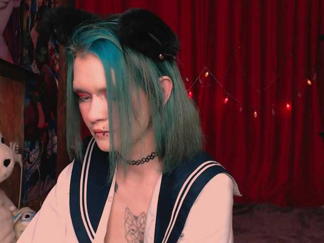 Velvet-and-Venom's BongaCams show and profile