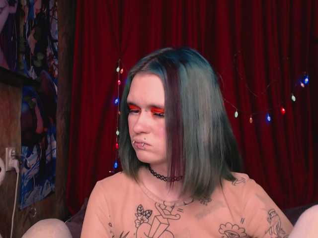 Velvet-and-Venom's BongaCams show and profile