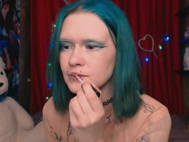 Velvet-and-Venom's BongaCams show and profile