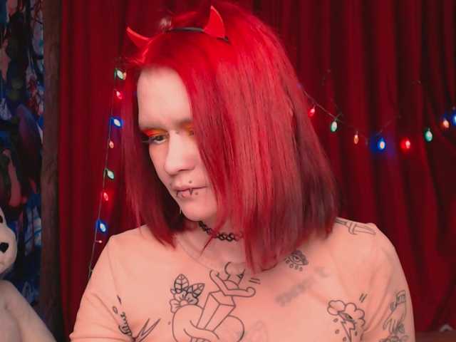 Velvet-and-Venom's BongaCams show and profile