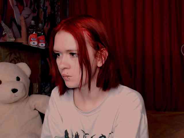Velvet-and-Venom webcam