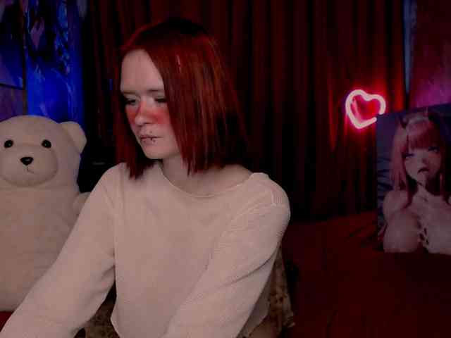Velvet-and-Venom webcam