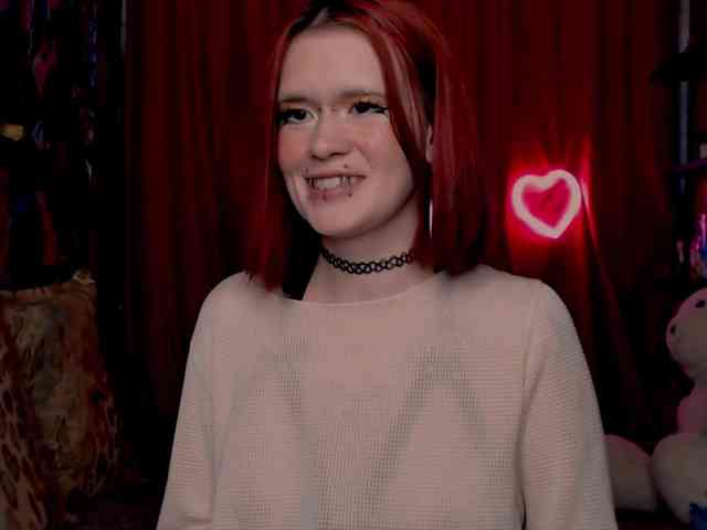 Velvet-and-Venom webcam