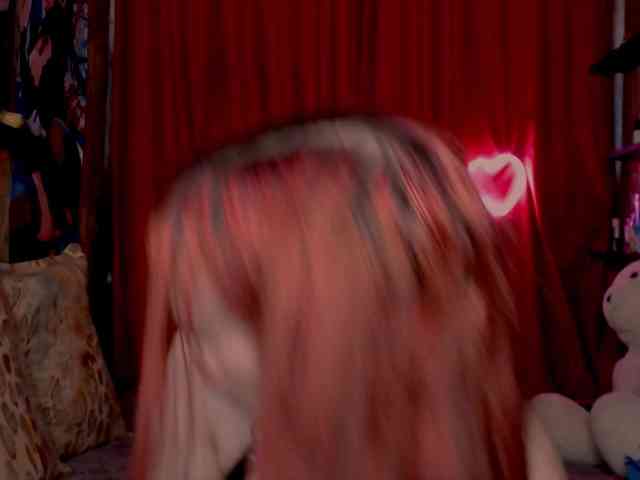 Velvet-and-Venom webcam