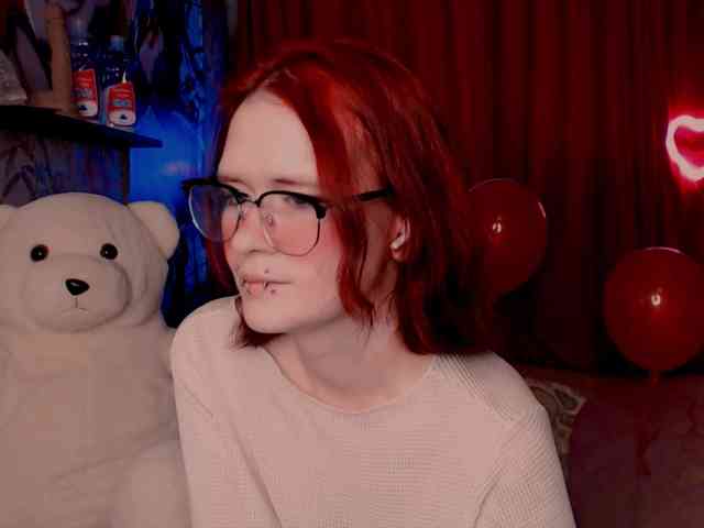 Velvet-and-Venom webcam