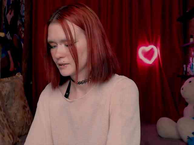 Velvet-and-Venom webcam