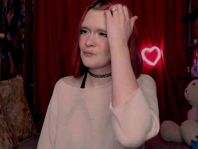 Velvet-and-Venom webcam